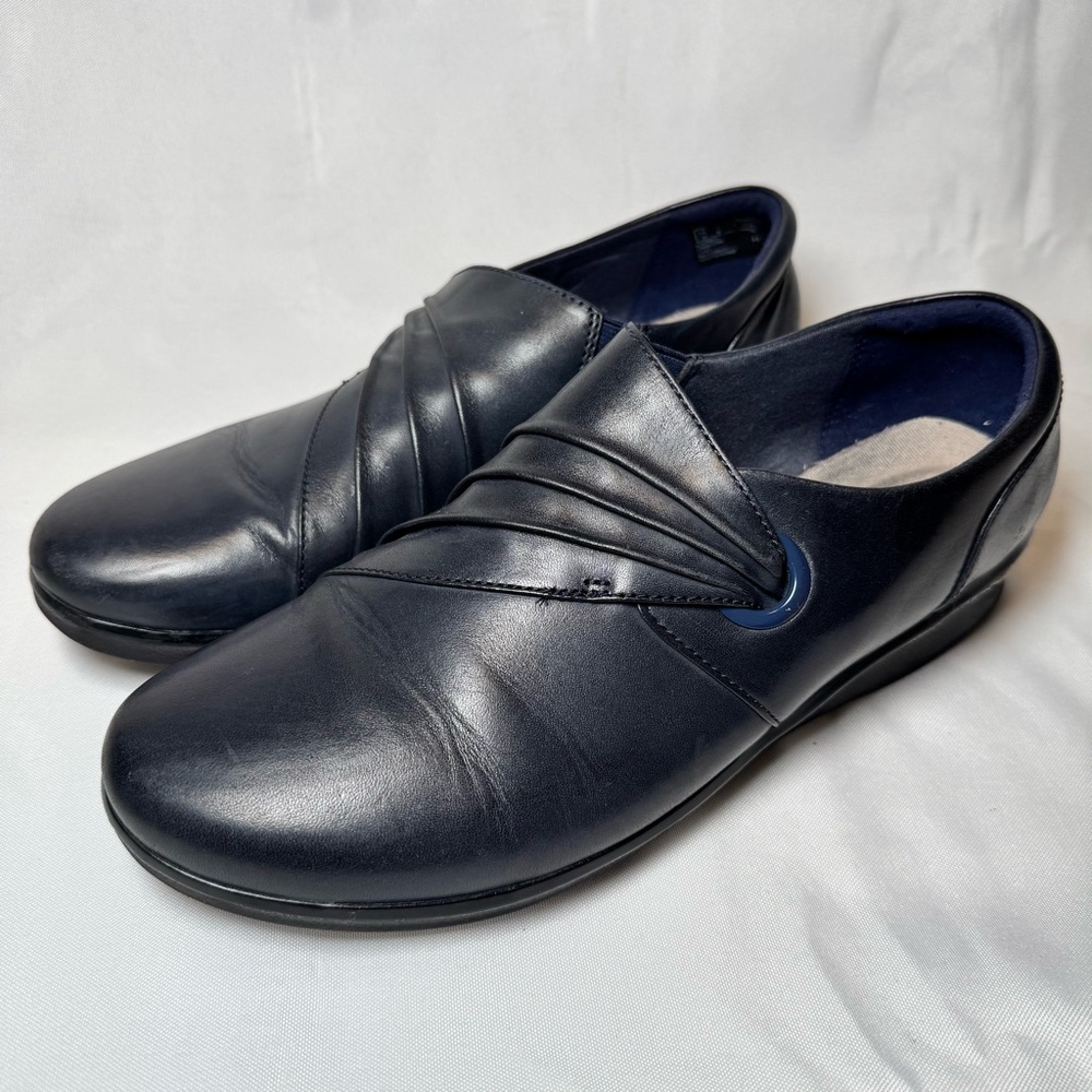 Clarks Hope Shine Navy Leather Loafers Size 10